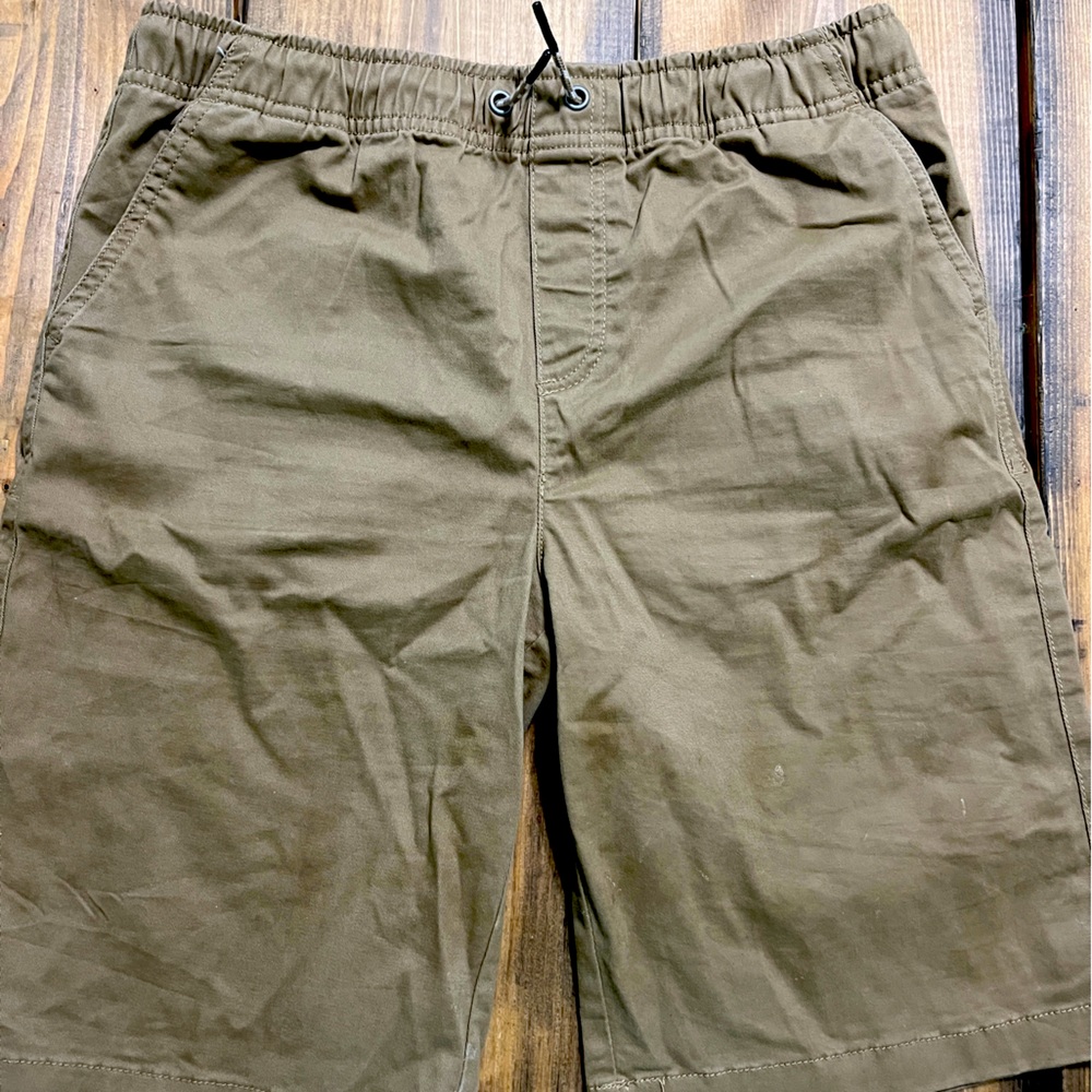 Boys size 14. Khaki elastic waist band shorts